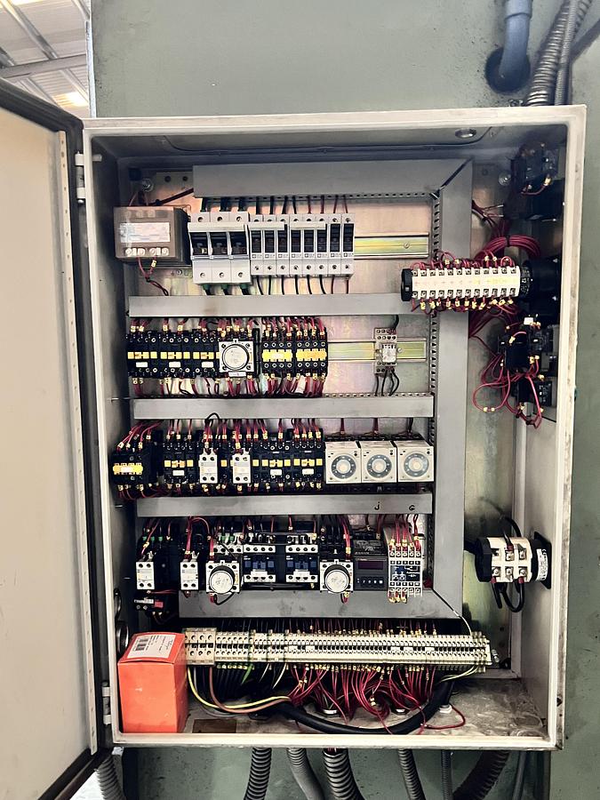 Usado Prensa excentrica AITOR ARMM-EF de 160tn Embrague Neumático