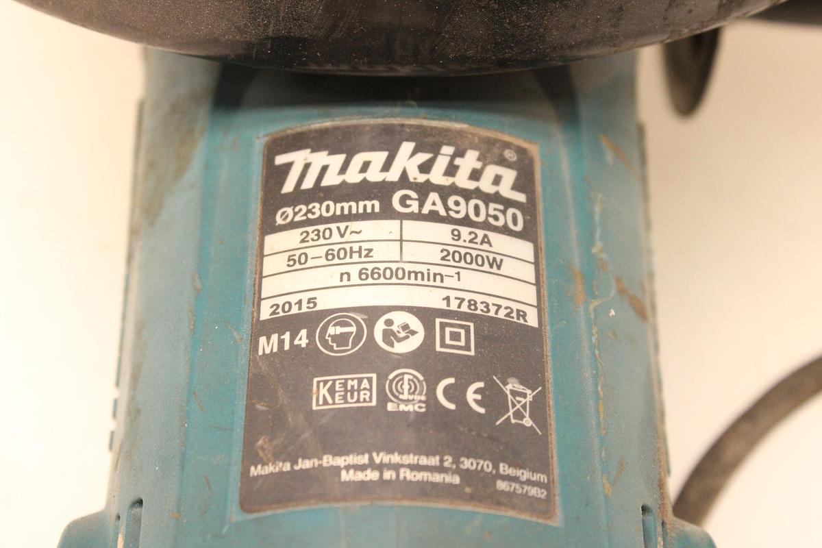 Usado Amoladora Angular MAKITA GA9050 Usado