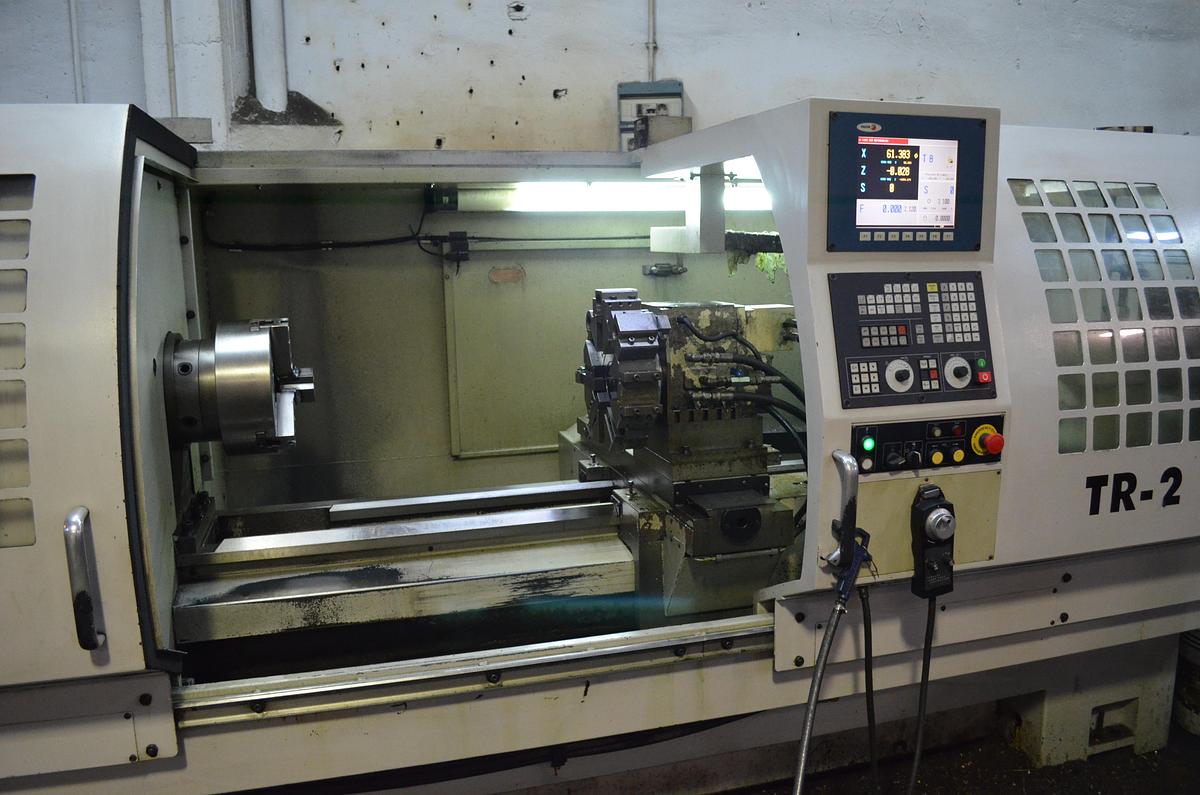Usado Torno Travis TR-2 2006 cnc FAGOR 8055 T