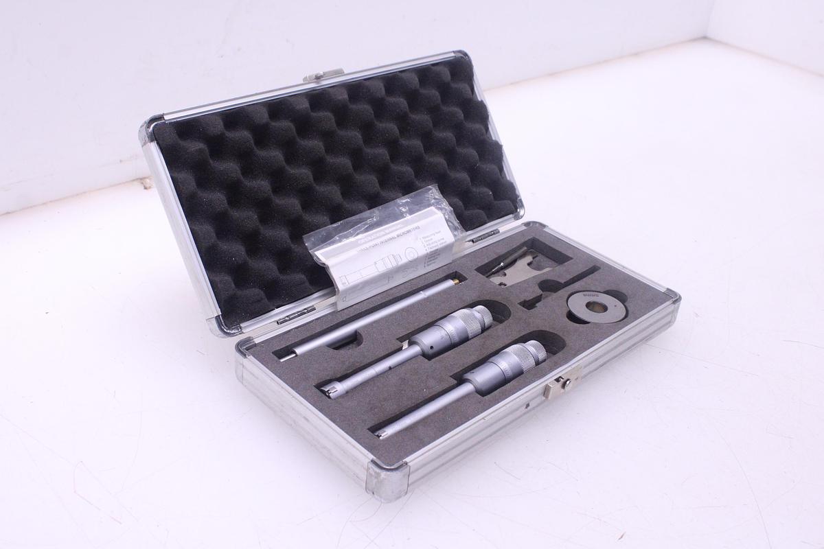 Usado Micrómetro interior 3 puntos SARA 12-20mm (0,005mm)