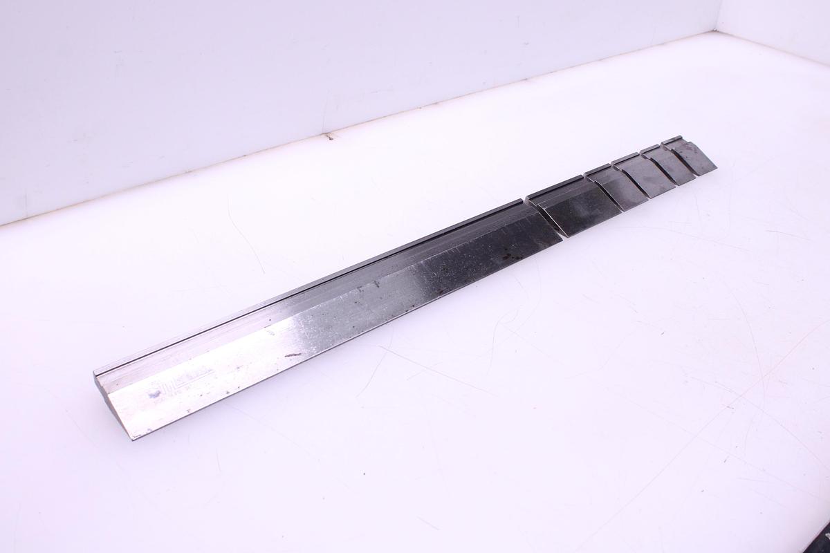 Usado Punzón Ajial METALMAQ 14.418 24º Fraccionado 1.195mm