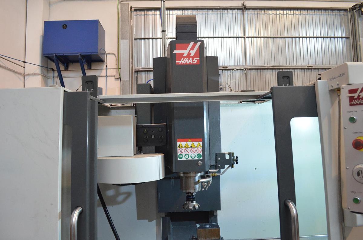 Usado Centro mecanizado Haas TM-2P Año 2020