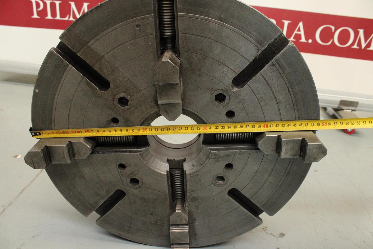 Usado Plato 4 Garras para Torno 495 mm
