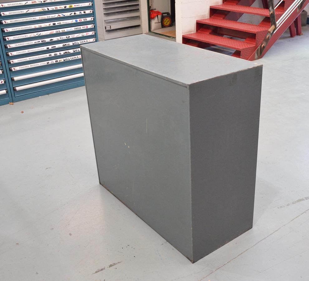 Usado Armario metalico 2 puertas 950x420x900(h)mm