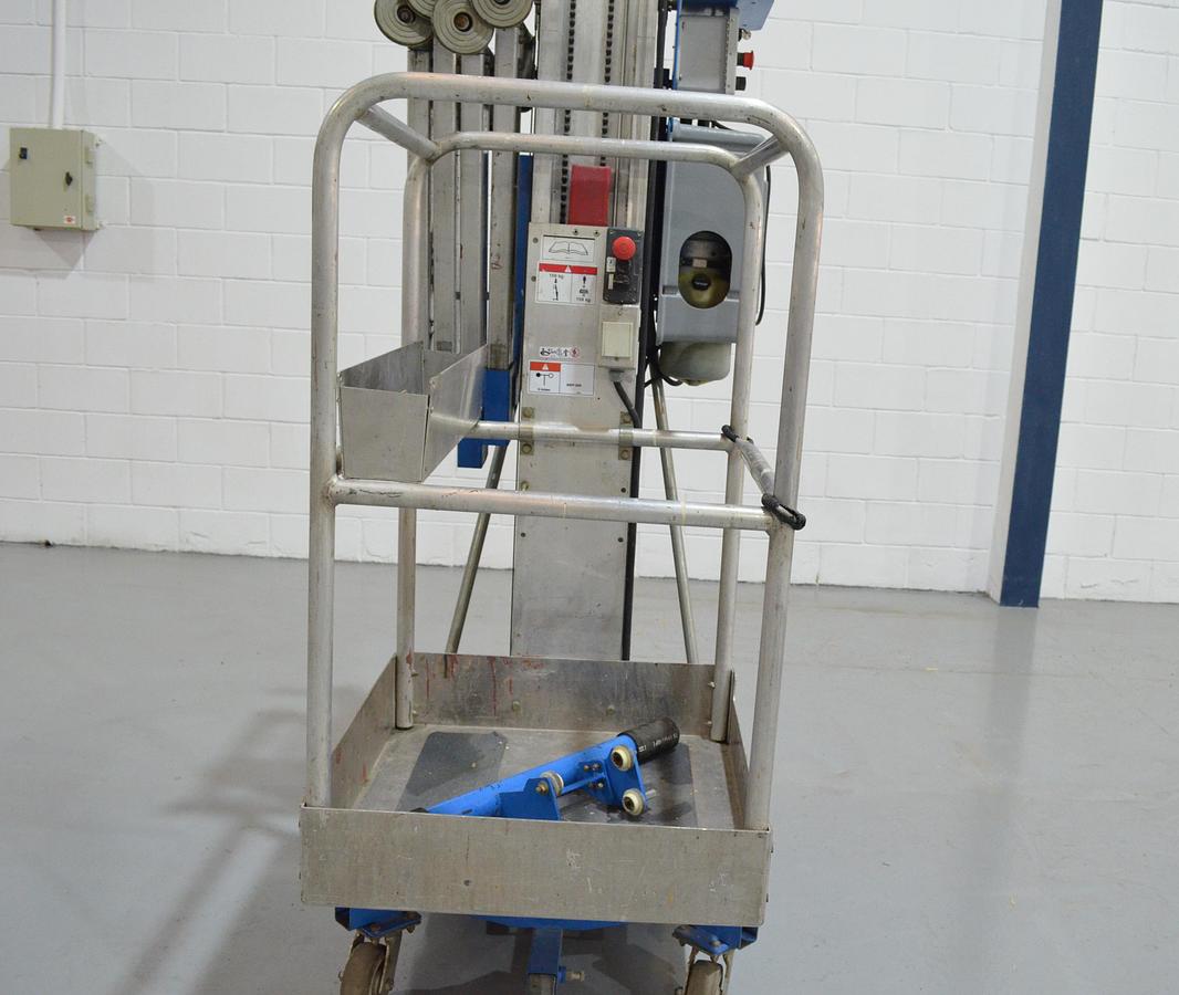 Usado Plataforma trabajo elevadora Genie AWP-30S