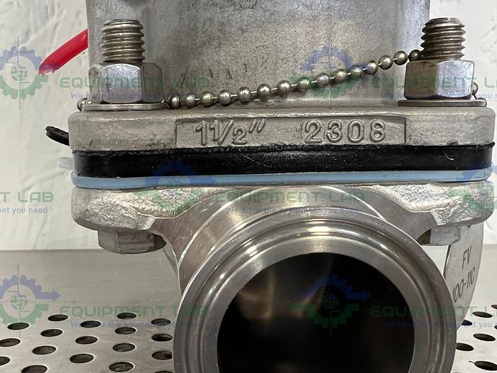 Used ITT Pure-Flo  AP1509  Stainless Steel Diaphragm Valve w/ 1 1/2" Sanitary Fit