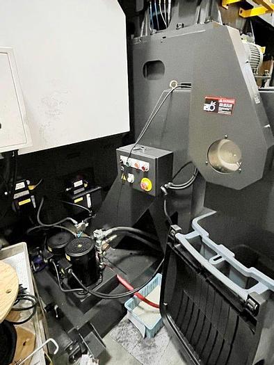 Used Hyundai Wia LV 2000 MM CNC Vertical Boring Mill W/Live Tooling