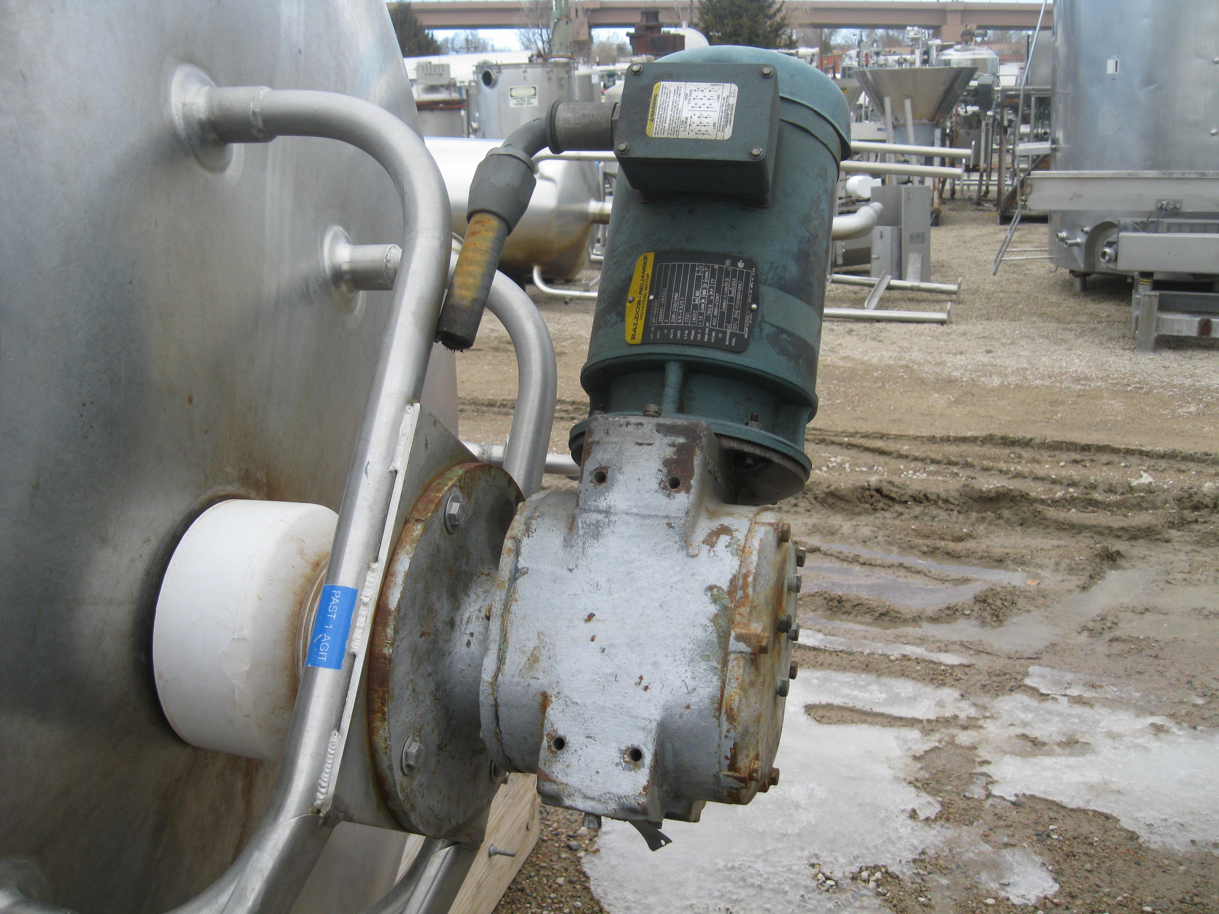 Usado 1000 GALLON PROCESSOR TANK