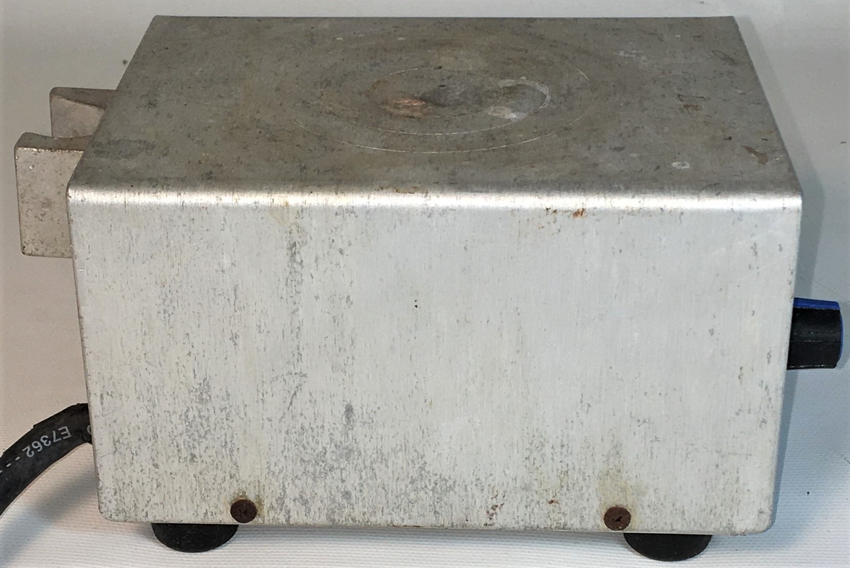 Used VWR 200 Mini Stirrer - 5.5" x 4" Plate