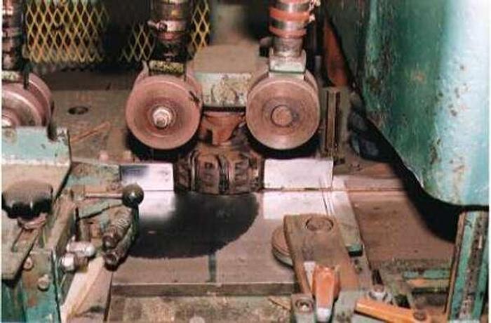 Used Waco Universal Moulder Giant