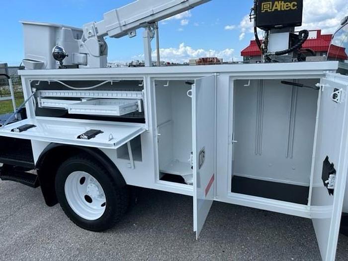 Used Altec AT40G 45ft Bucket Boom on 2013 Ford F550 4x4 Extended Cab Utility Truck – C98558