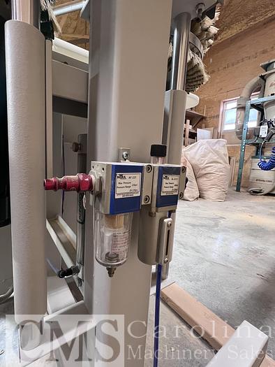 Used 2021 Larick 220 Moulding Sander