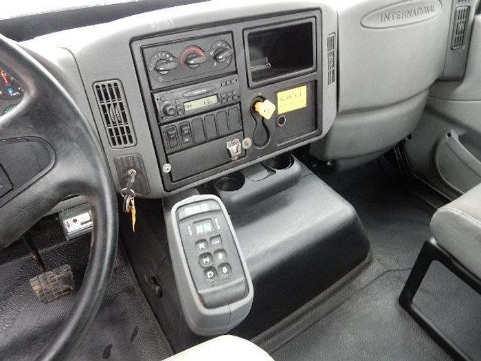 Used 2007 International 7600
