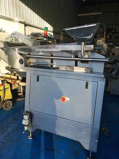 Used 2002 D T Swiftpack Tablet Counter 12 Lane sv2