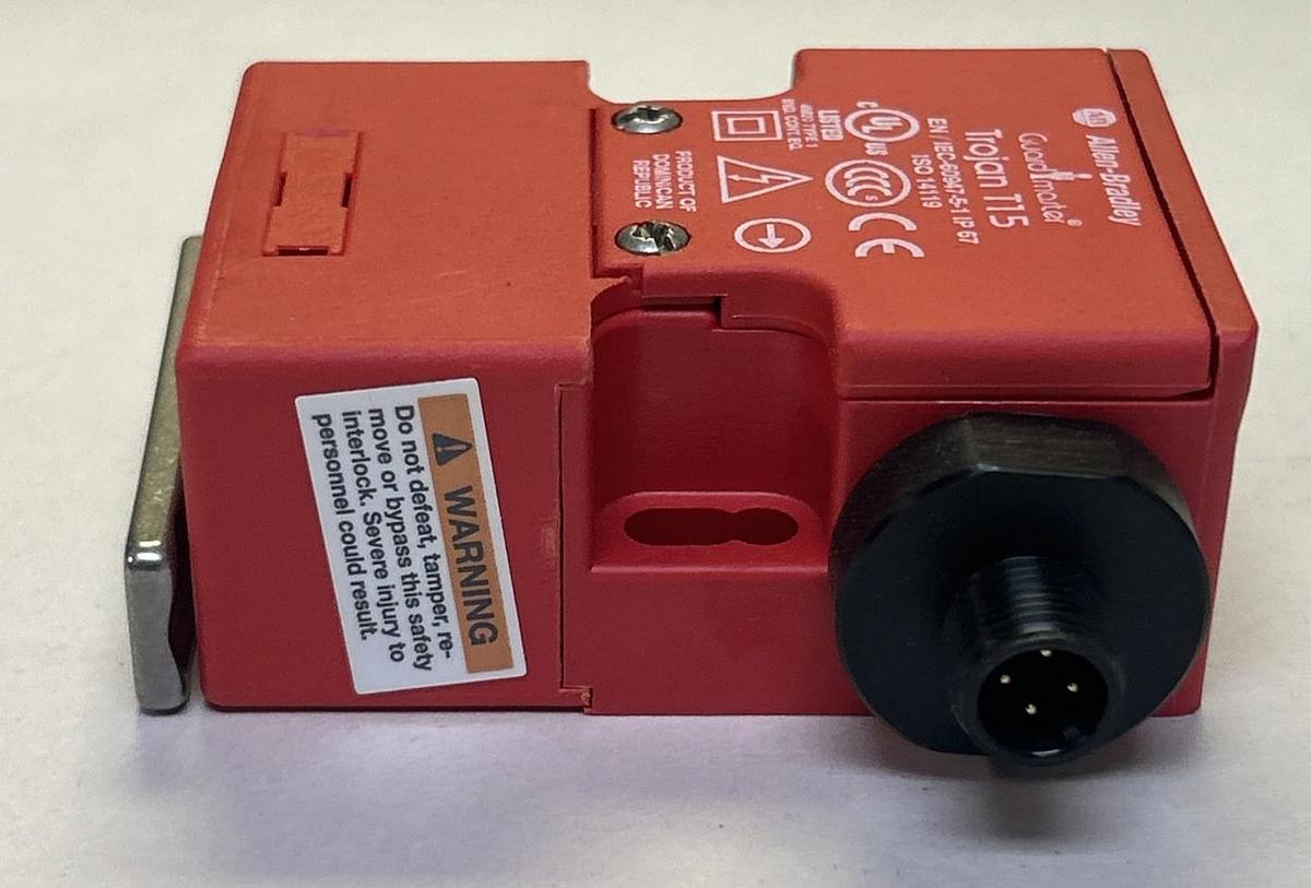 Used ALLEN BRADLEY,440K-T11475,INTERLOCK SWITCH