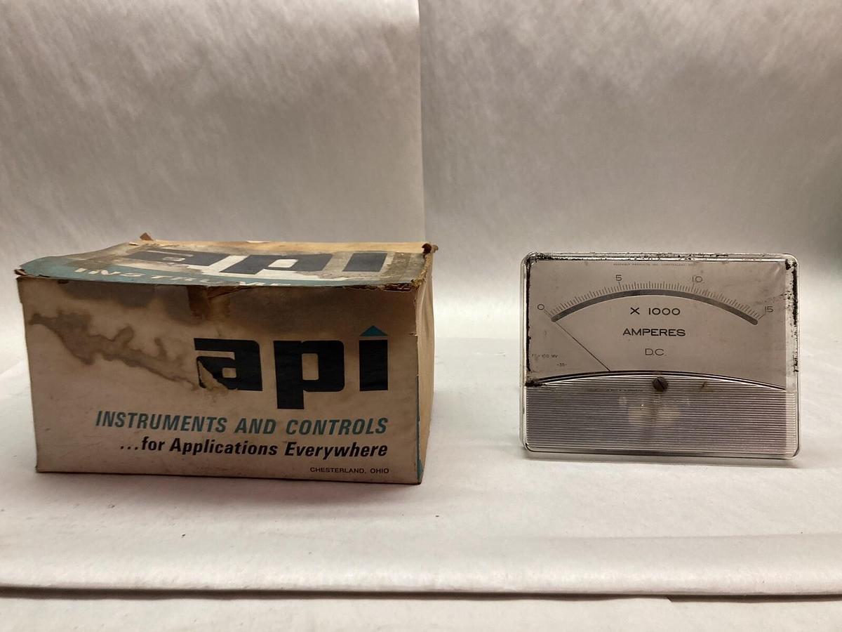 Used API,61-6911-0000,Shielded Amperes Meter 0-15 PSI