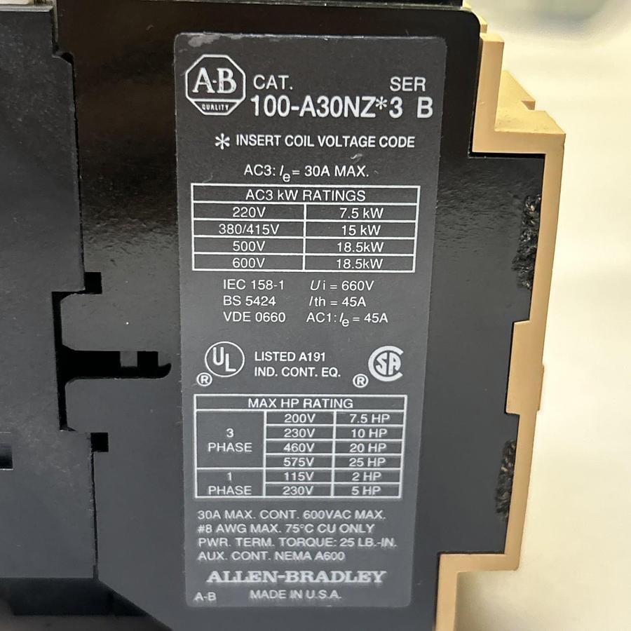 Used ALLEN BRADLEY,100-A30NZ*3,CONTACTOR