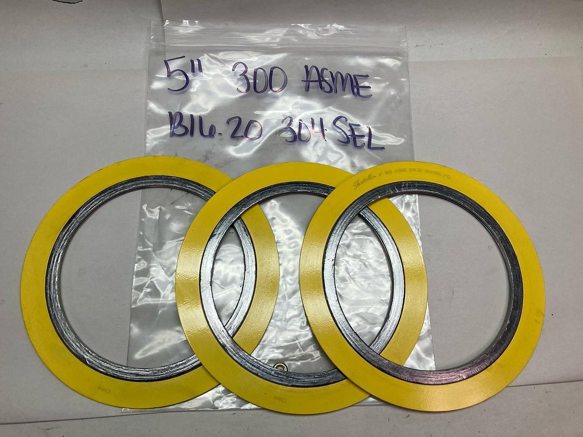 Flexitallic,300 ASME,5 Inch Spiral Round Gasket B16.20 304/SEL LOT OF 3