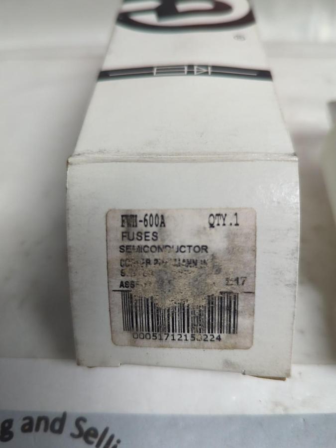 COOPER BUSSMANN,FWH-600A,SEMICONDUCTOR 600 AMP FUSE NOS
