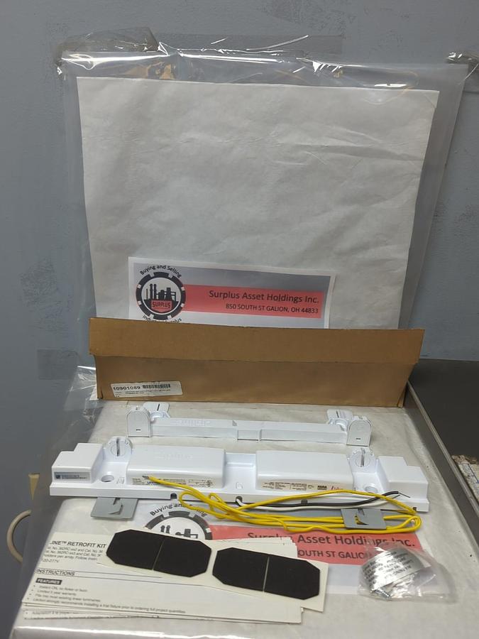 LEVITON,361RC-Z02,INSTANT START ELECTRONIC BALLAST ZIP-LINE NOS