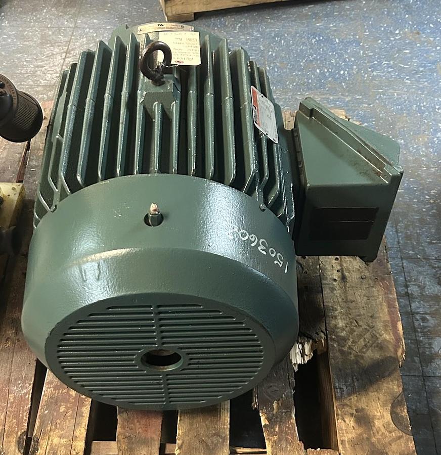 Used RELIANCE,P32G3320M,MOTOR 40HP 460V 1775RPM 3PH 324T FRAME