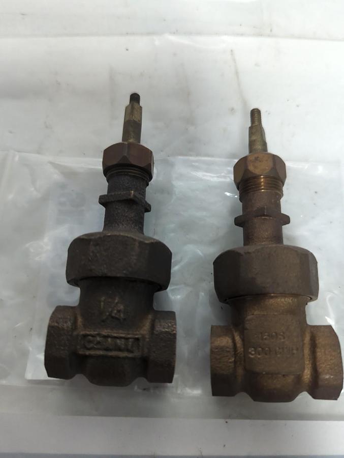 Used CRANE,150S,GATE VALVE 1/4 INCH MISSING HANDLES LOT OF 2 PRE-OWNED