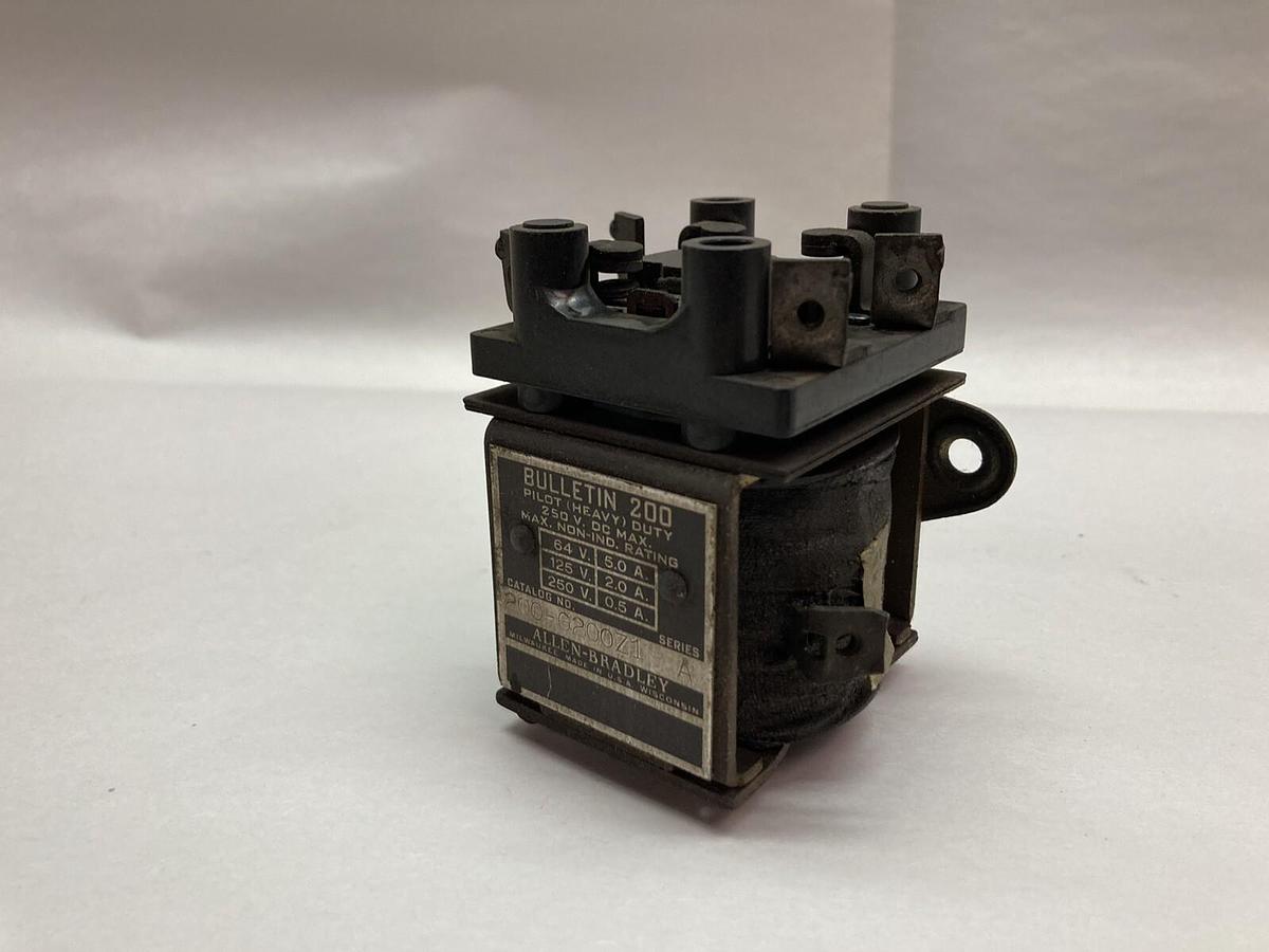 Used Allen Bradley,200G-G200Z1,DC Relay Series A Bulletin 200
