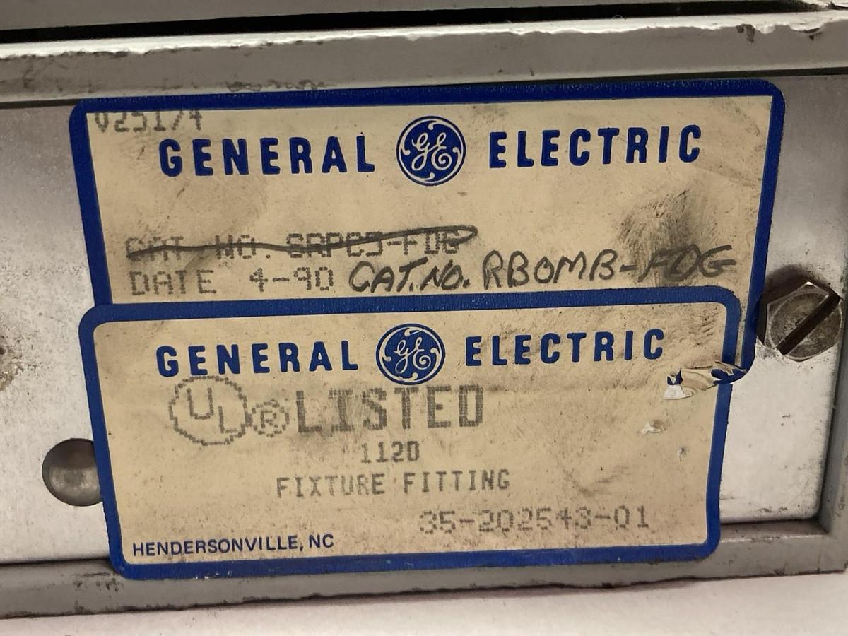 Used General Electric,RBOMB-FDG,Remote Ballasted Optical Mounting Box