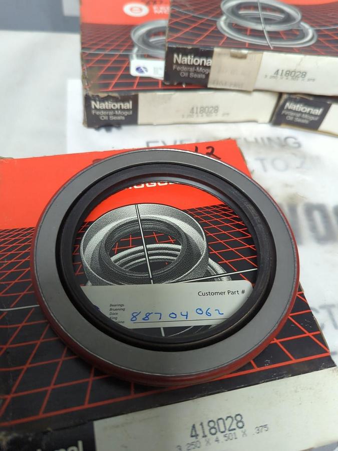 FEDERAL MOGUL,418028,OIL SEAL 3.25X4.501X.375 IN LOT OF 4 NOS