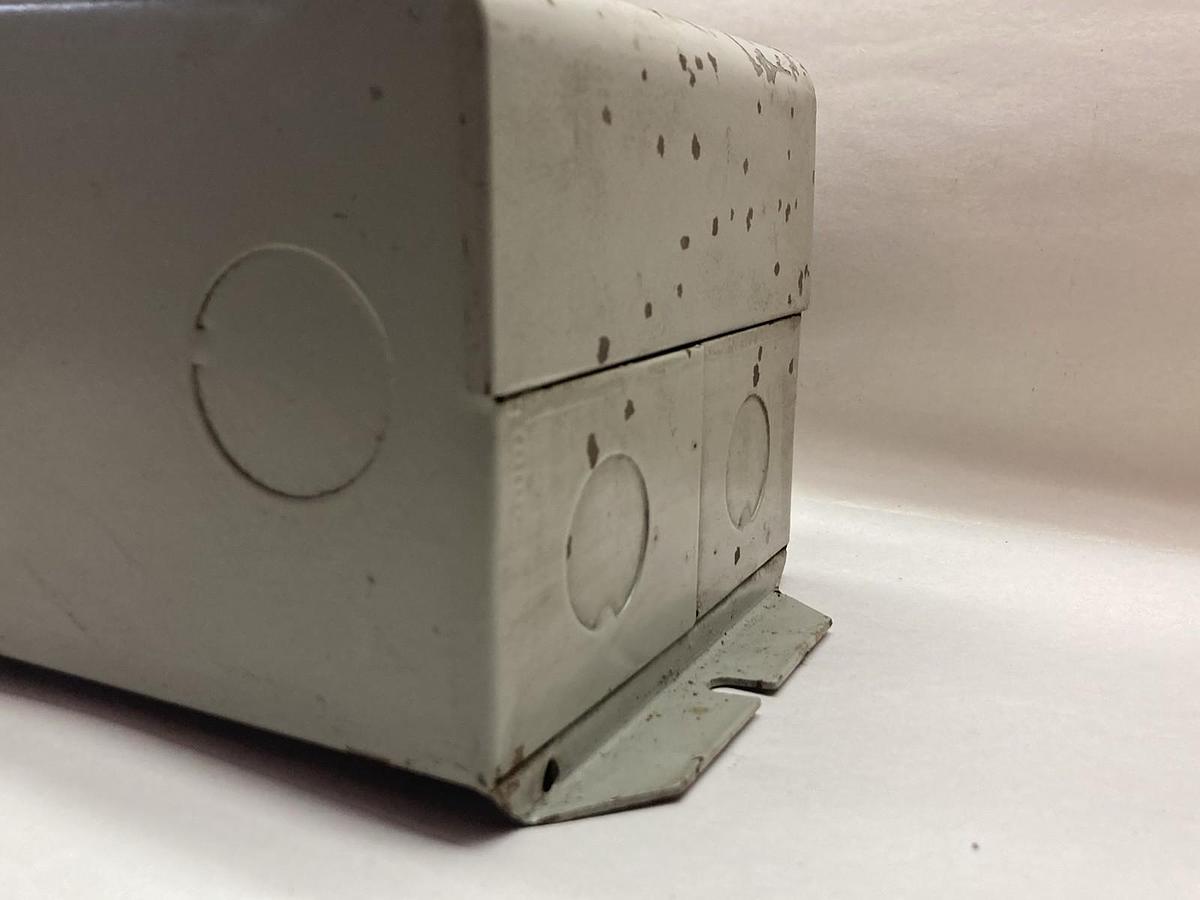 Used General Electric,9T51Y140,Transformer 120/240V 50/60Cy 2.0KVA