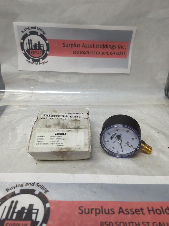 TRERICE,760B2502LT670,2-1/2 IN GUAGE 0-60 IN H20 1/4 IN BOTTOM CONNECTION NOS