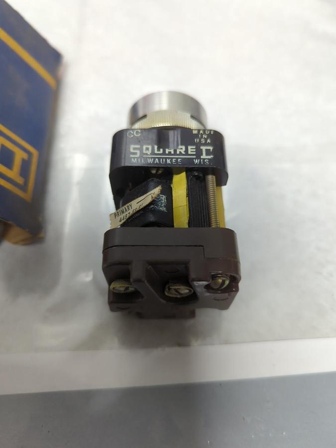 SQUARE D,9001-TP35,SERIES A ILLUMINATED PUSH BUTTON NOS