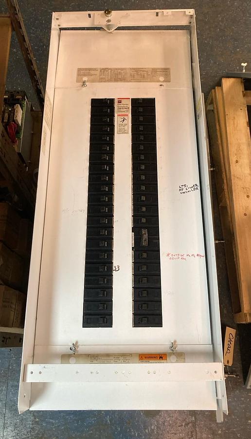 Used Eaton,PRL1,Pow-R-Line Panelboard Interior 20A 120/240V Breakers 480V MCC BUCKET