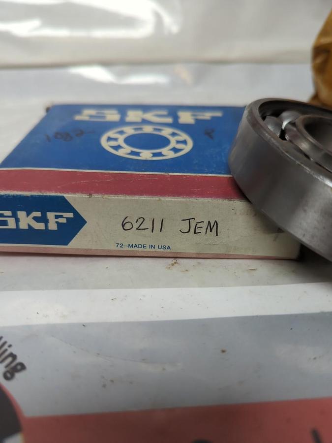 SKF,6211 JEM,DEEP GROOVE BALL BEARING NOS
