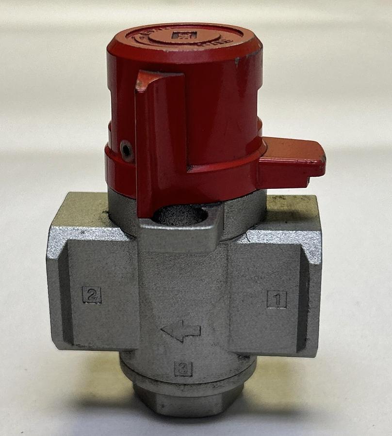 Used SMC,VHS30-03,PRESSURE RELIEF VALVE