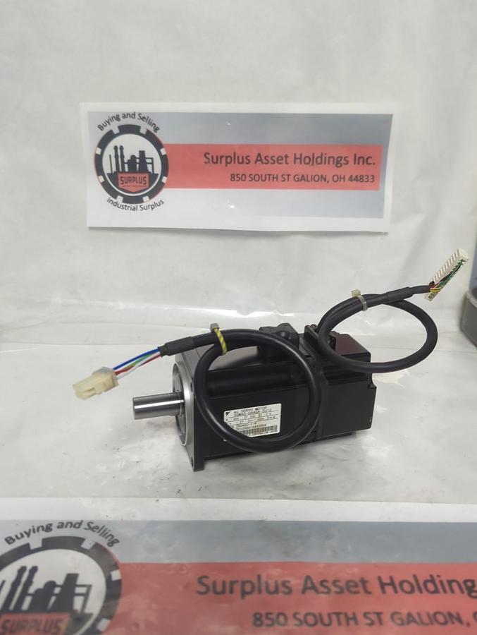 YASKAWA,SGMAS-04AGA-SU12,SERVO MOTOR W400 V200 A2.6 NOS