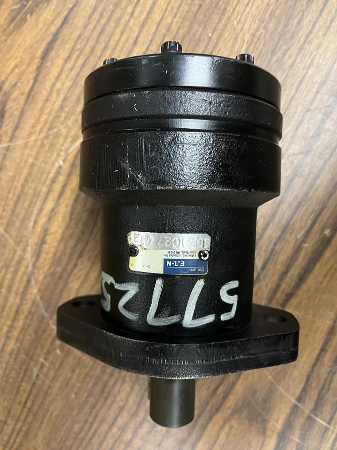 Used CHAR-LYNN EATON,103-1027-012,HYDRAULIC MOTOR