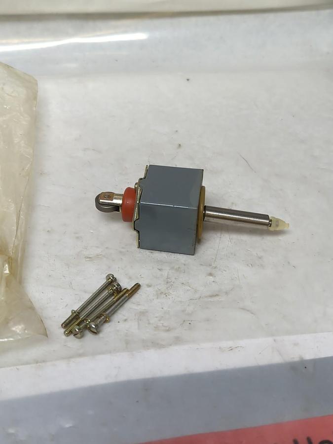 ALLEN BRADLEY,Z-21331,OPERATING HEAD NOS