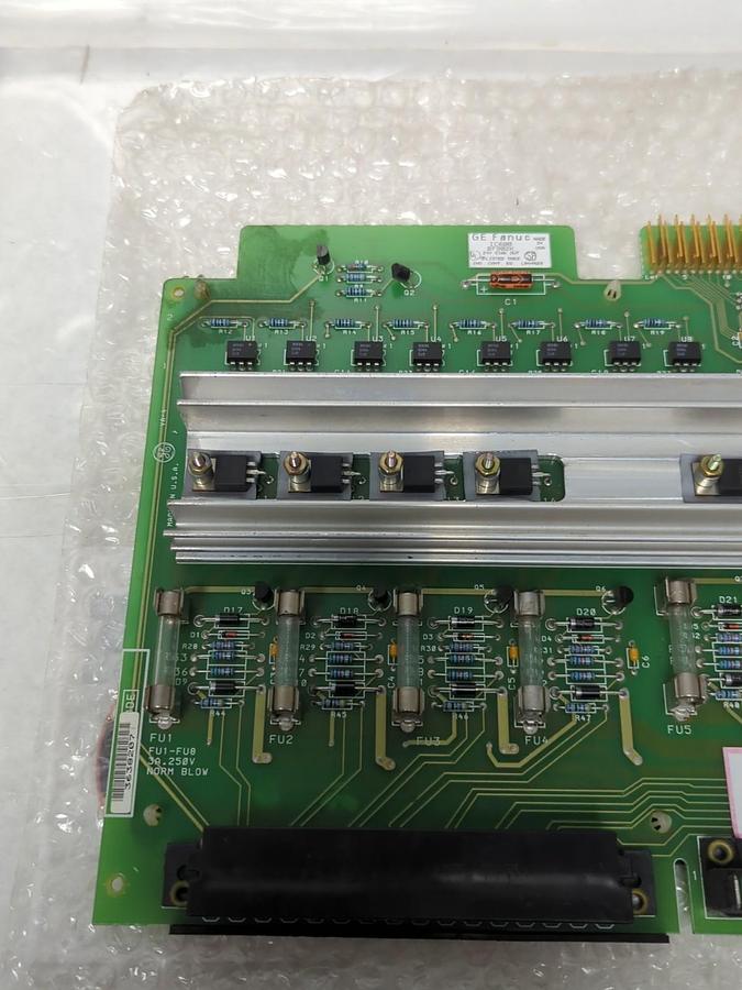 Used GE,IC600BF902K,SINK OUTPUT CIRCUIT BOARD 24V PRE-OWNED