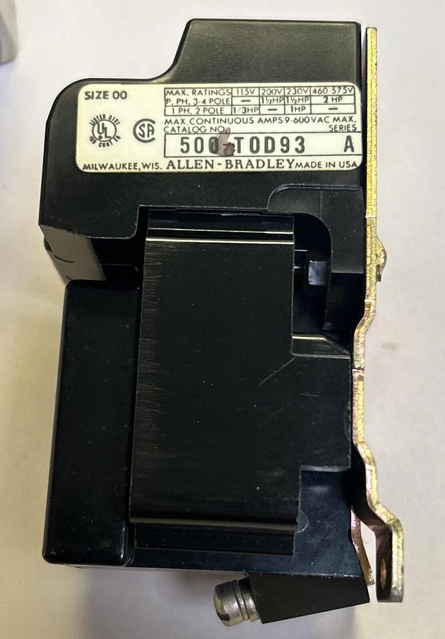 ALLEN BRADLEY,500-T0D930,AC CONTACTOR NOS