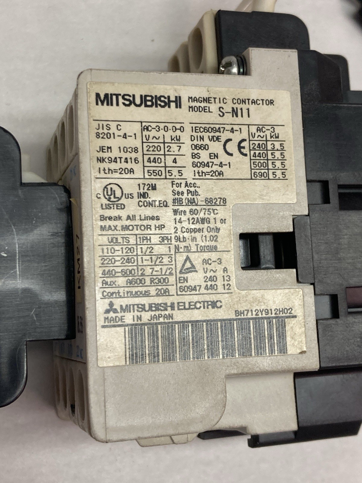 Used Mitsubishi,S-N11,Magnetic Contactor 20A w/ UN-AX2 Relay