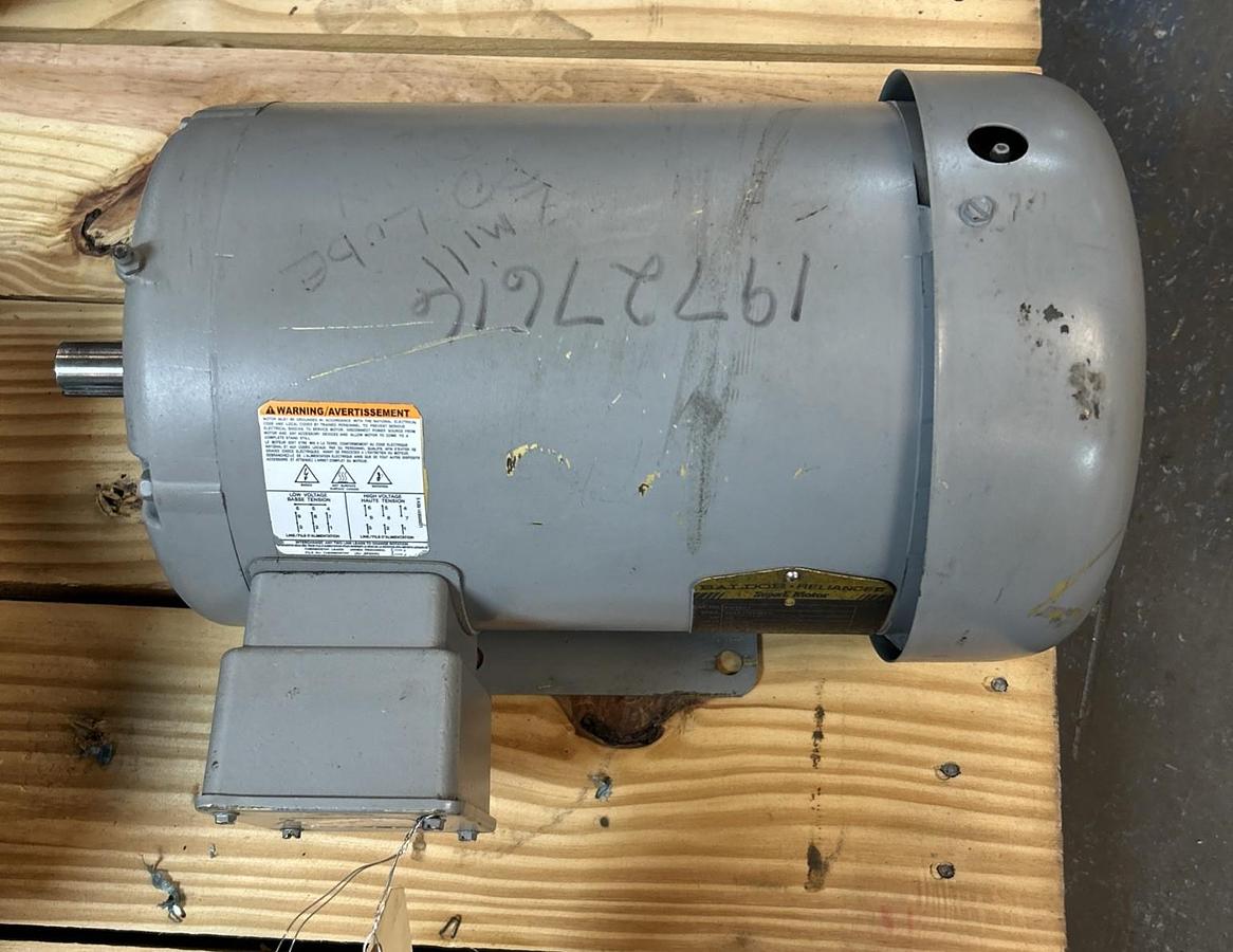 Used BALDOR,EM3607,SUPER-E MOTOR 1.5HP 1165RPM 230/460V 3PH 184 FRAME