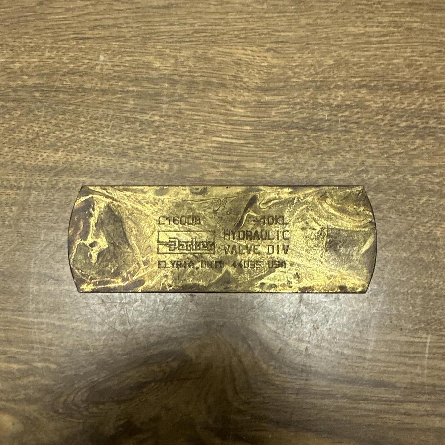 Used Parker,C1600B,Check Valve