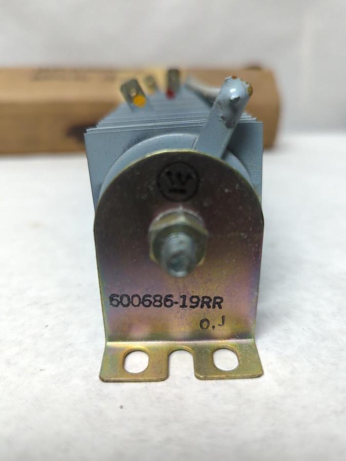 WESTINGHOUSE,600686-19RR,CIRCUIT BREAKER/SURGE SUPPRESSOR NOS