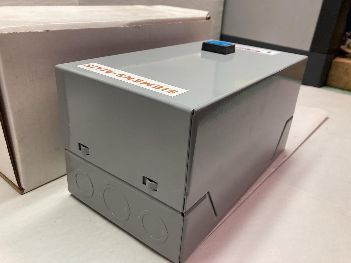 Siemens-Allis,SXLA125,Starter Enclosure Nema Size 1 27A