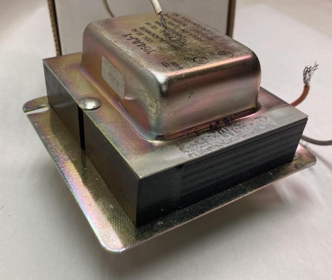 Used Johnson Controls,Y64AJ-1,Baso Transformer 120V 60Hz