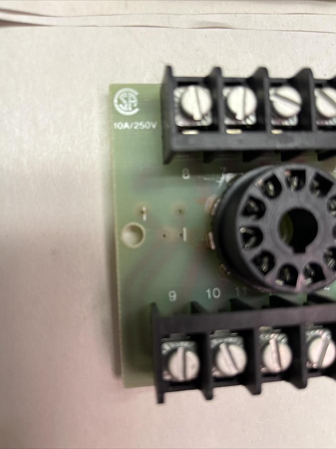 RDI,711BR,RELAY SOCKET 11 PIN LOT OF 9 NEW