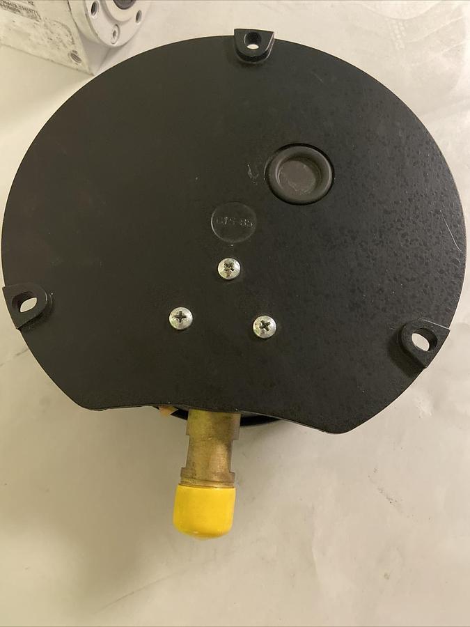 WEKSLER,NA,6 INCH PRESSURE GAUGE 0-160psig 1/2 INCH npt