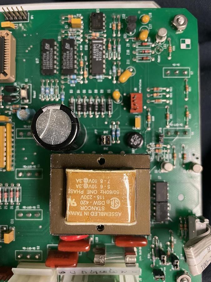 Used QEI,VERSION 6.18 LLPS,MINICAP CAPACITOR CONTROL 120v VERSION 6.18 LLPS