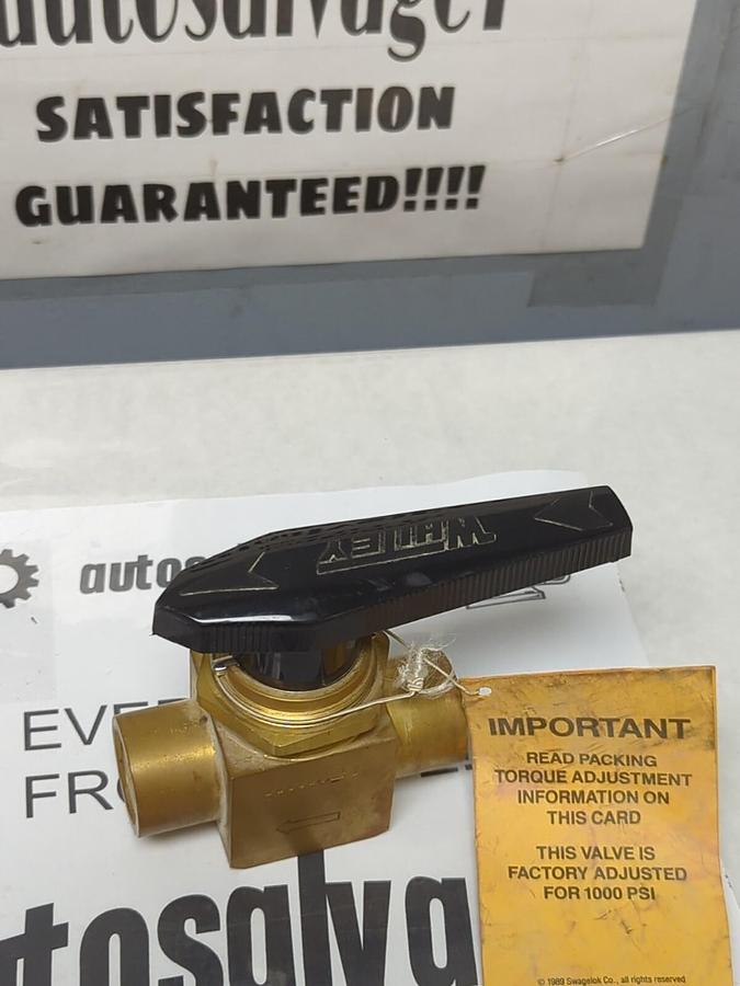WHITEY,B-45VF8,BRASS BALL VALVE MISSING BOX NOS